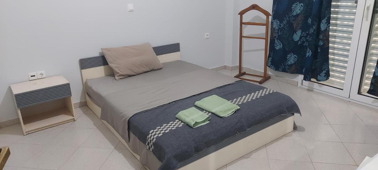 Carlos Apartment อาร์เตมีดา ภายนอก รูปภาพ
